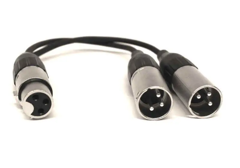 Kabeladapter 1xXLRfemale2x XLRmale,Y-Audio-Adapterkabel, 0,2 Meter Ab Werk